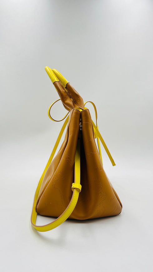 Borsa con stampa geografica