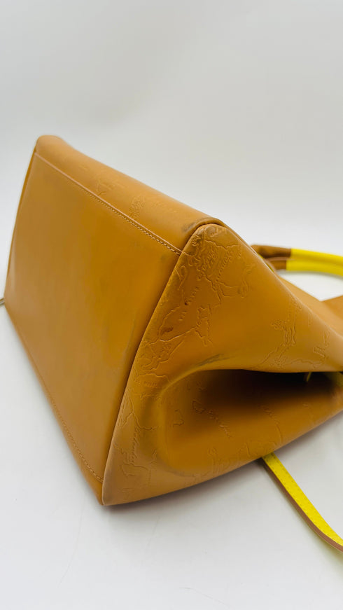 Borsa con stampa geografica