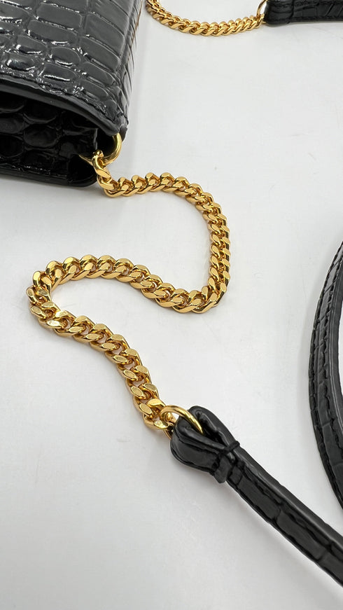 Pochette "Cassandra" con tracolla