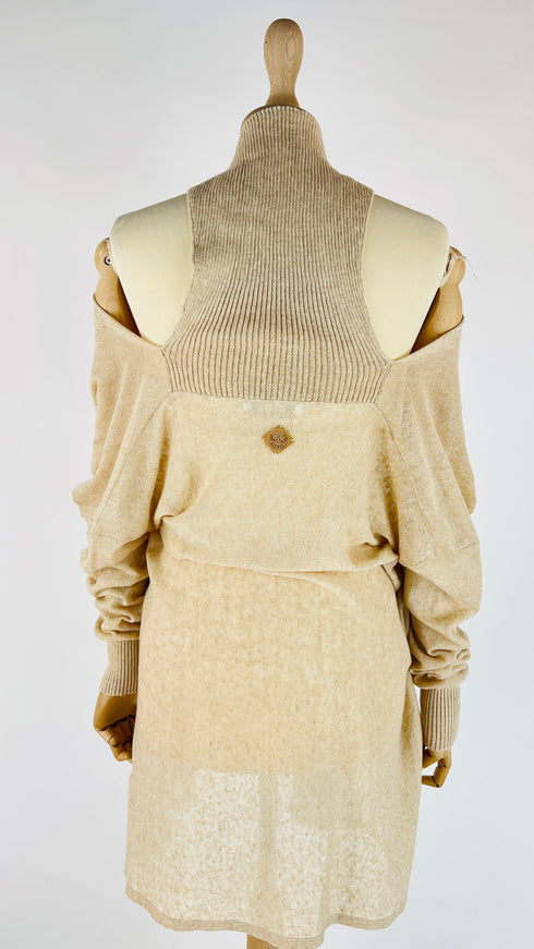 Cardigan lungo con cartellino