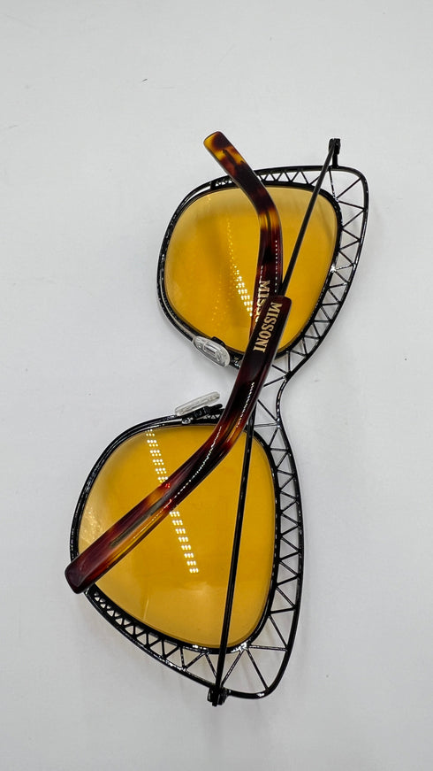 Occhiali da sole stile liberty