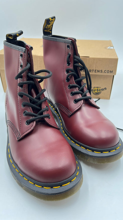 Dr. Martens 1460 – Cherry Red Smooth – EU 39