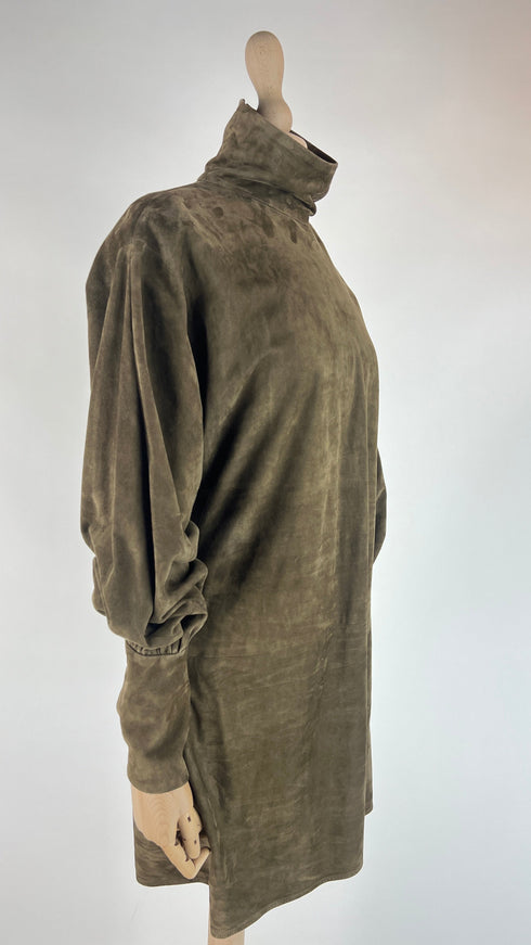 Abito corto in suede