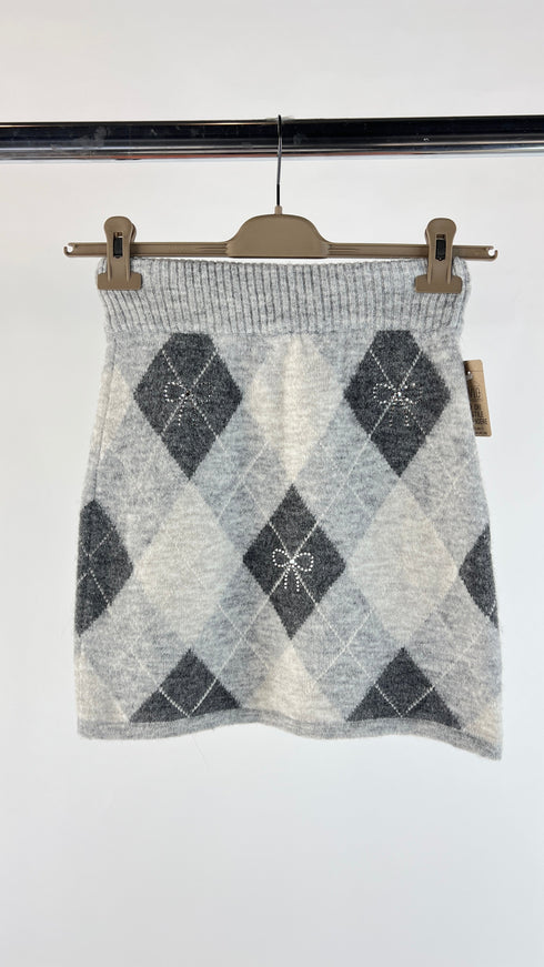 Gonna corta a losanghe