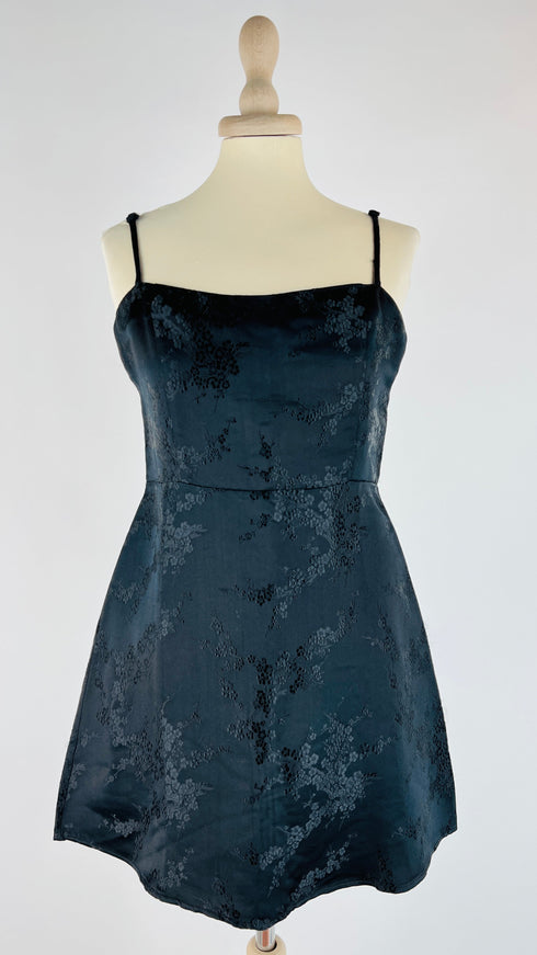 Mini abito seta nera