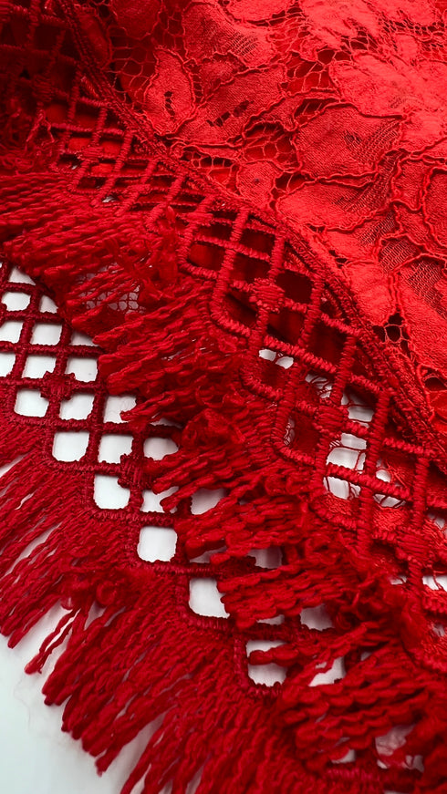 Shorts in pizzo rosso