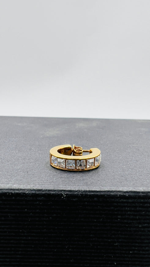 Orecchino singolo con strass