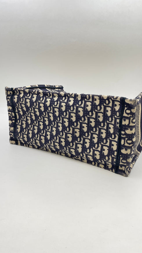 Borsa “Book Tote”