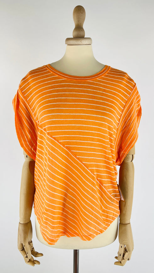T-shirt a righe diagonali