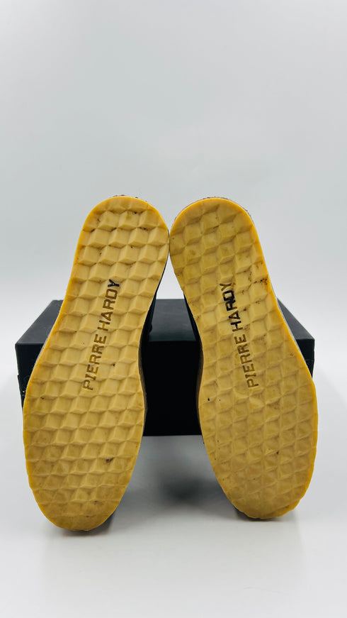 Stivaletto con zeppa N.39