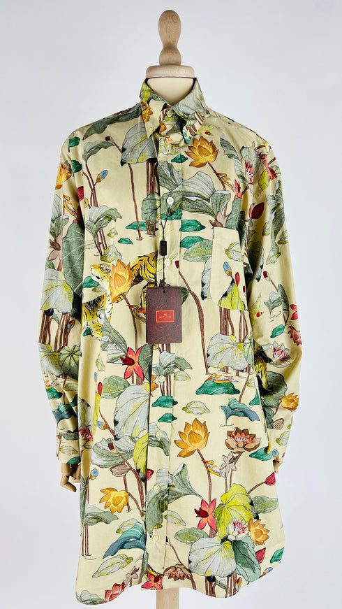 Camicia SS21 con cartellino