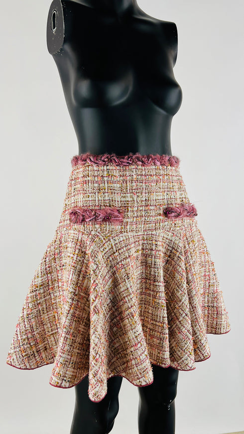 Completo in tweed rosa