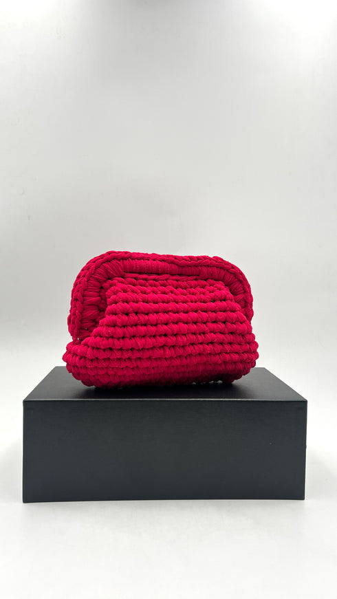 Clutch all'uncinetto