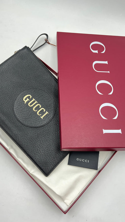 Pochette pelle nera martellata