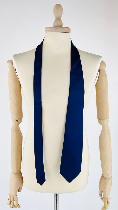 Cravatta blu satin