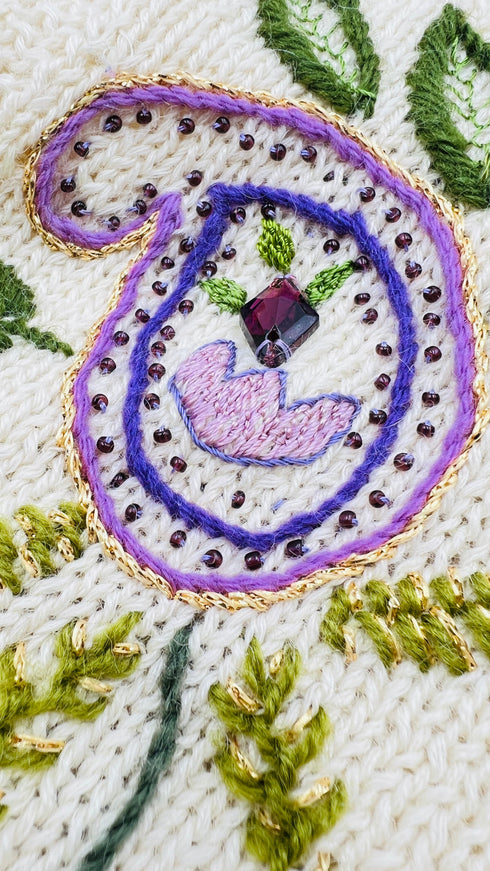 Cardigan ricamato paisley