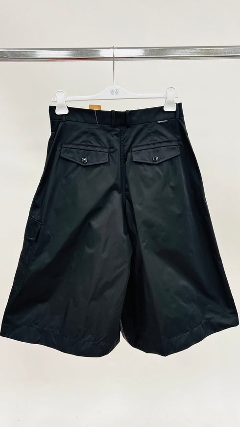 Bermuda tecnici con cartellino