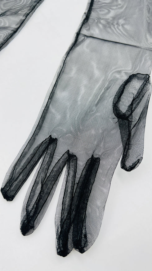 Guanti in tulle