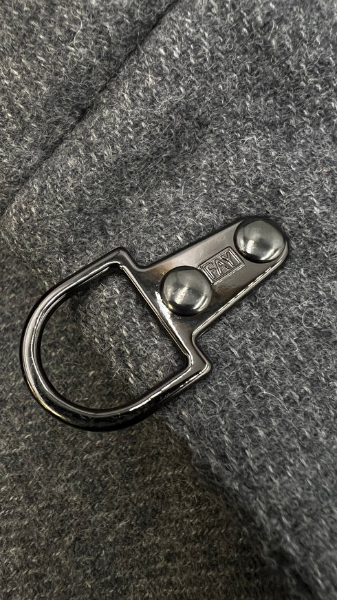 Cappotto corto con alamaro