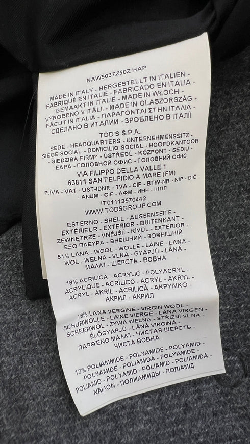 Cappotto corto con alamaro