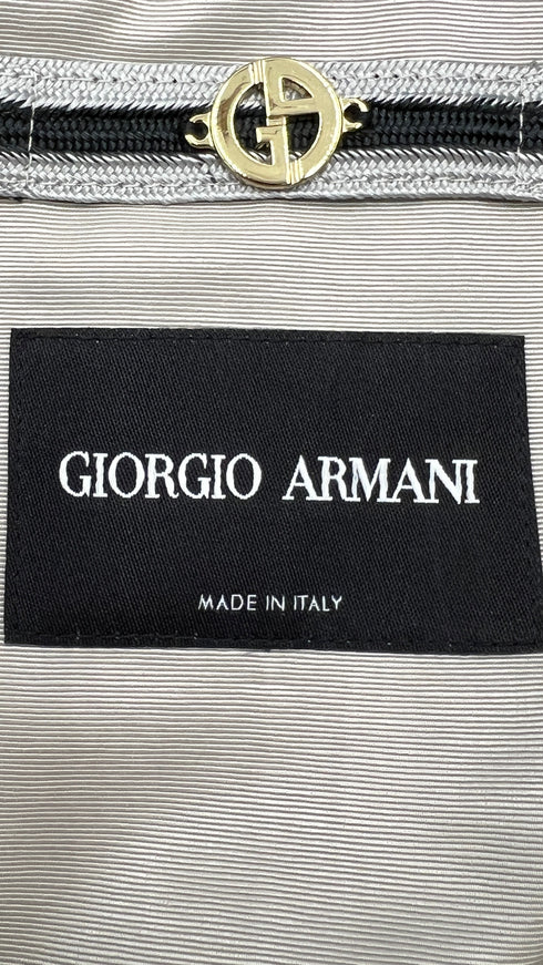 Soprabito leggero con cartellino
