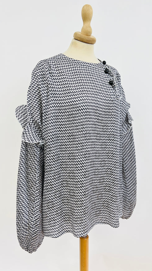 Blusa zig-zag e jacquard