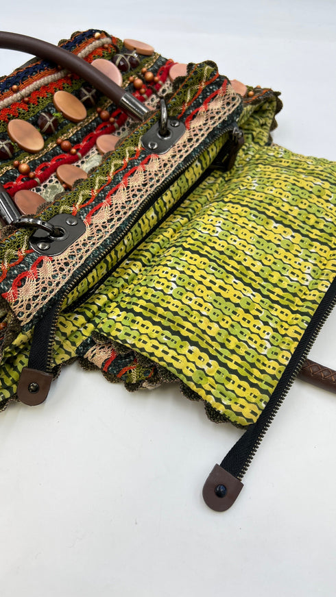 Borsa a spalla ricamata