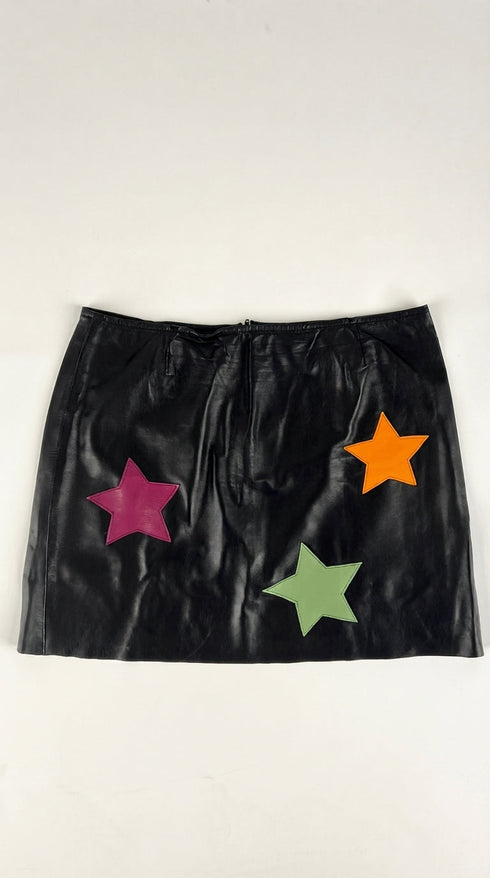 Minigonna in pelle con patch