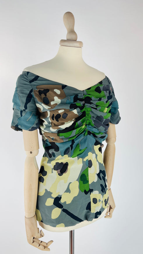 Top camouflage in seta