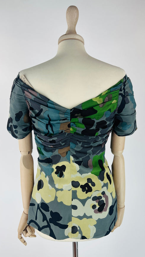 Top camouflage in seta