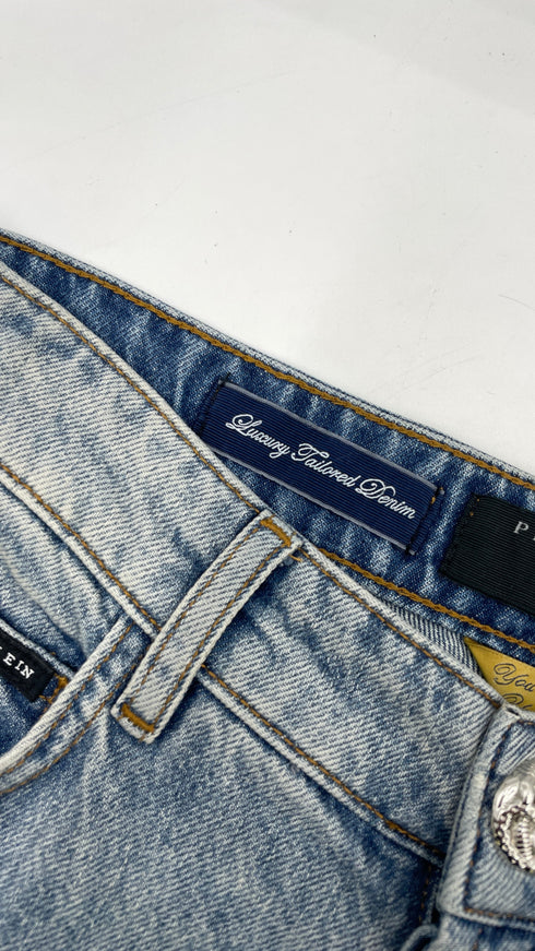 Jeans con fiamme