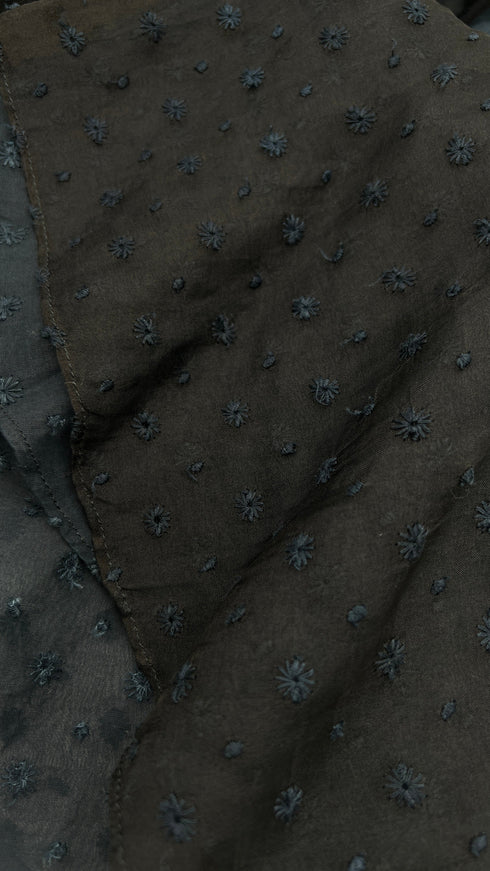 Top bicolor ricamato