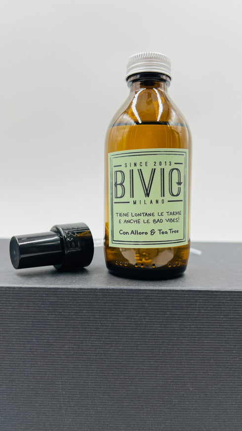 Profumo Antitarme con Tea Tree e Alloro – 125 ml