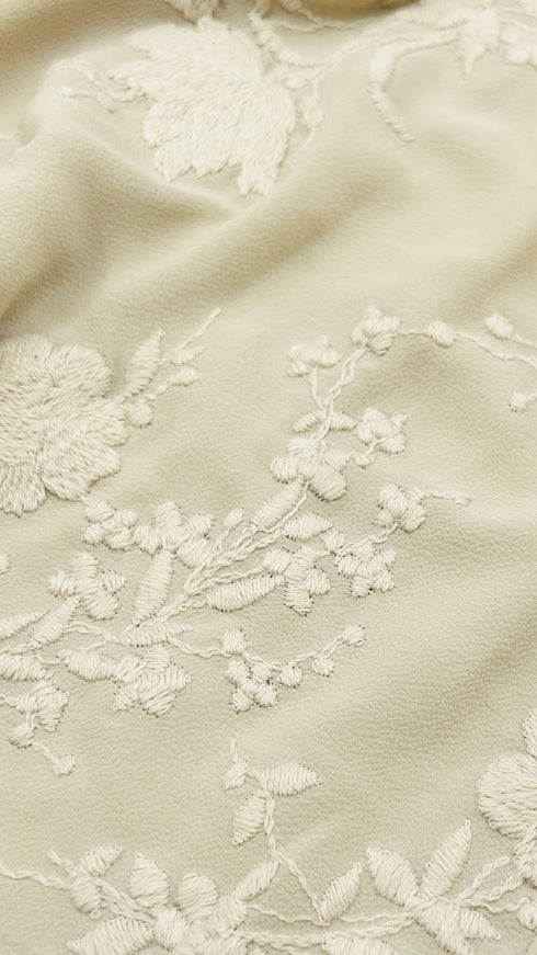 Blusa fiori ricamati
