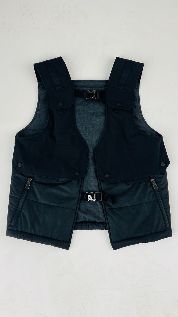 Gilet con fibbie