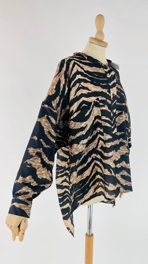 Camicia boxy animalier con cartellino