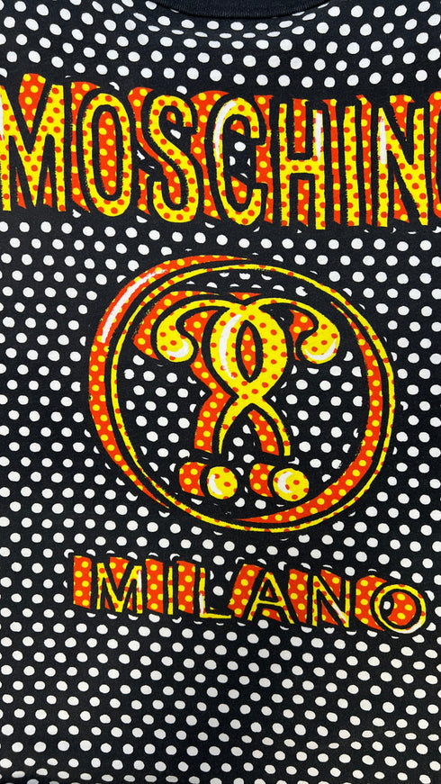 T-shirt logo pois