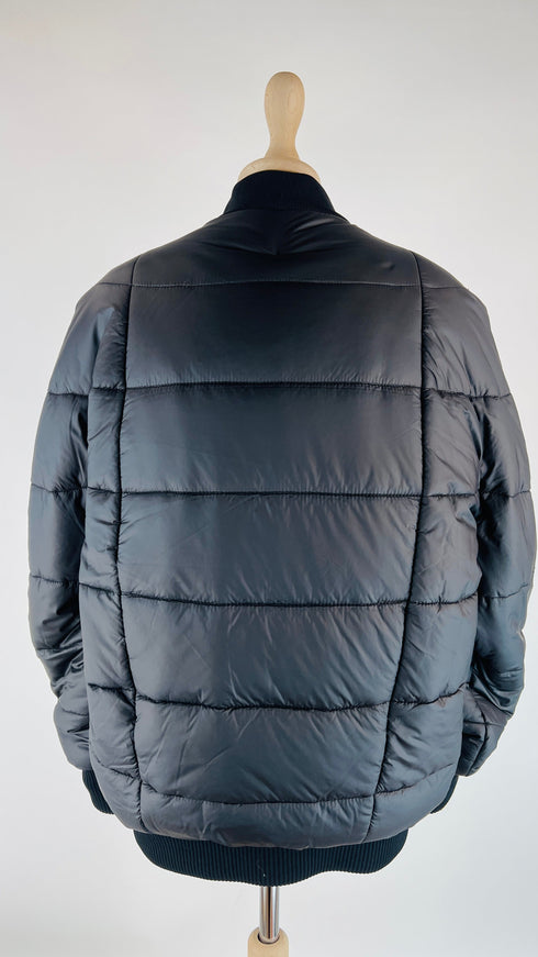 Bomber imbottito con cartellino