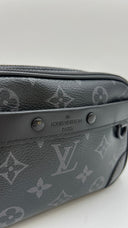 Borsa “messenger Alpha” Louis Vuitton