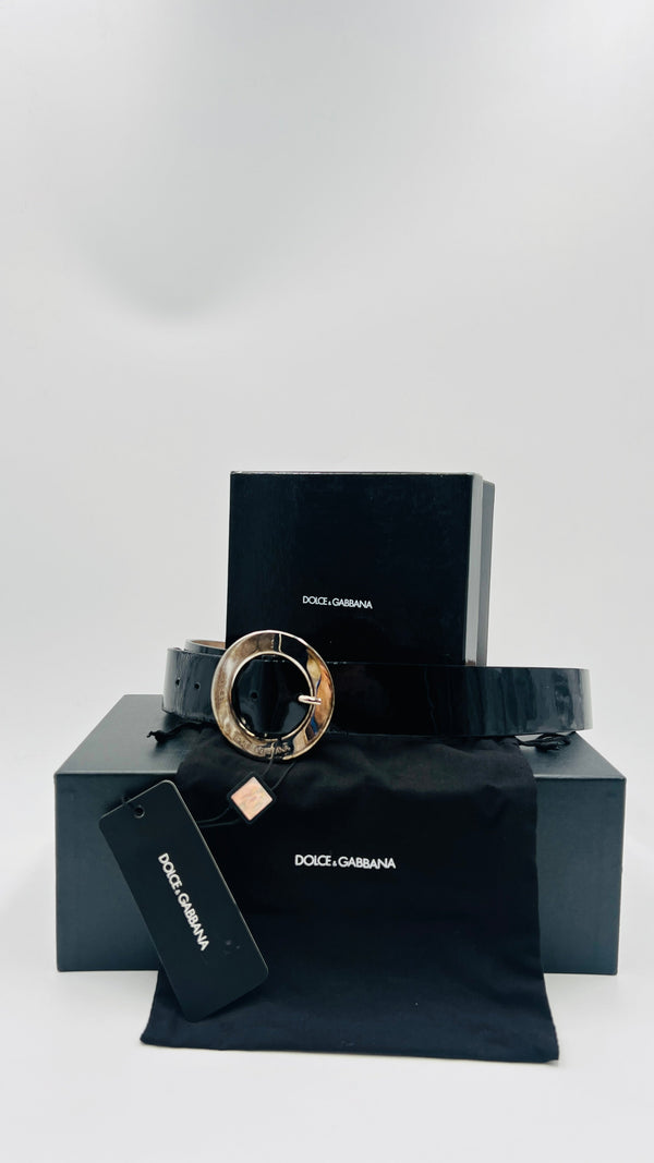 Cintura fibbia rotonda con cartellino