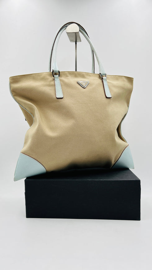 Tote bag in canvas