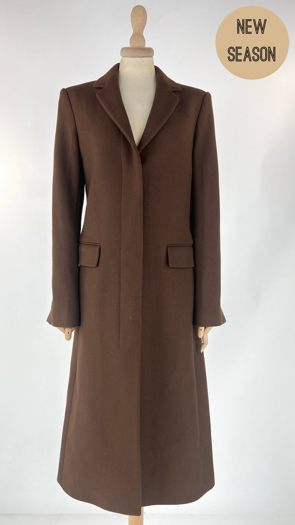 Cappotto taglio sartoriale con cartellino