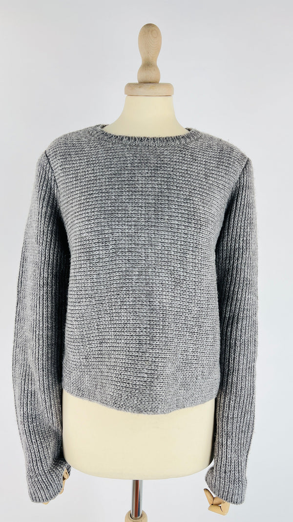 Maglione girocollo grigio