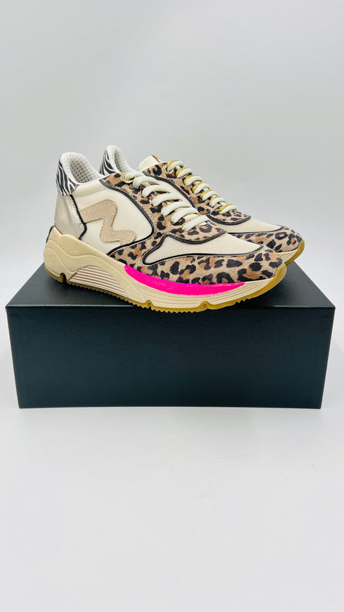 Sneakers con dettagli lamé e animalier