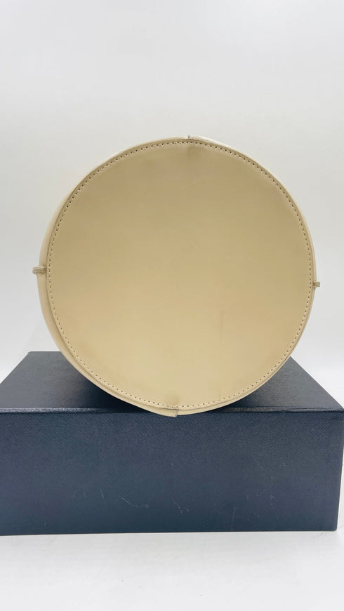 Borsa a secchiello in pelle