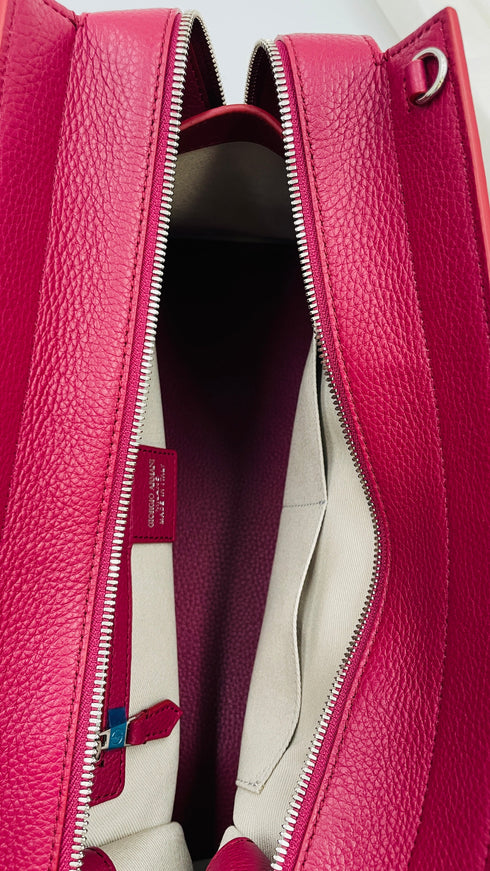 Borsa a mano rossa con cartellino