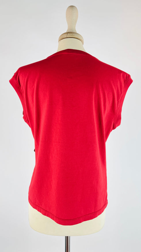 Top smanicato rosso