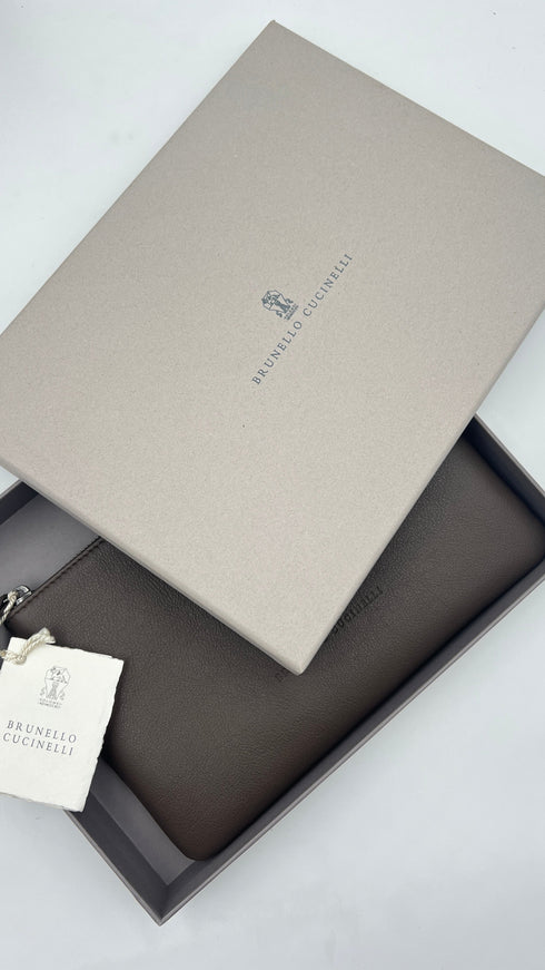 Pochette con cartellino