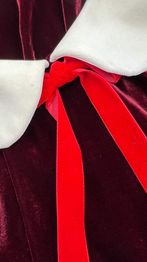 Abito in velluto con cartellino