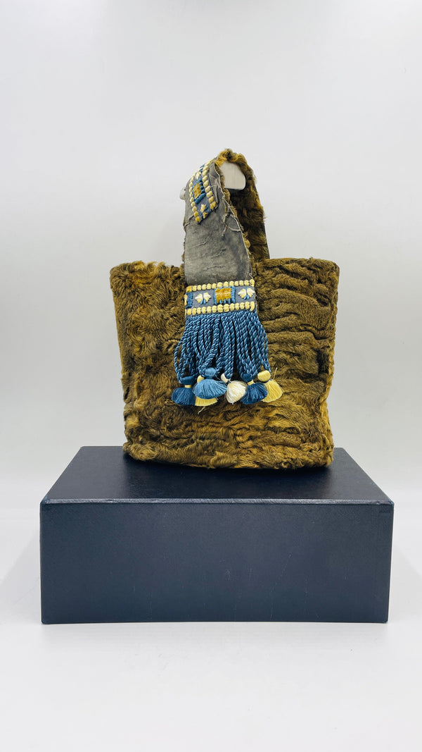 Bucket bag con nappine